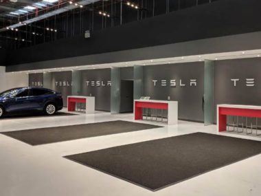 Tesla service centre