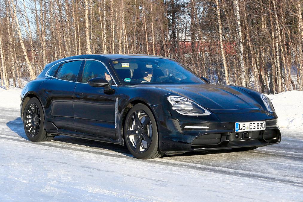Taycan Sports Turismo. Source: Twitter/Auto Express