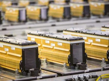 Battery cell modules for extended-range and plug-in hybrid electric vehicle packs on the assembly line in Brownstown Township, Michigan. Source: GM