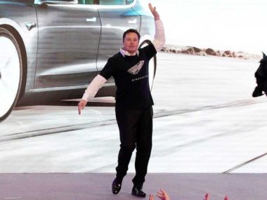 Musk dances at Shanghai first Model 3 delivery event. Source: @flcnhvy
