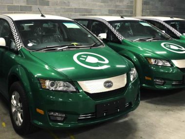 byd electric taxi