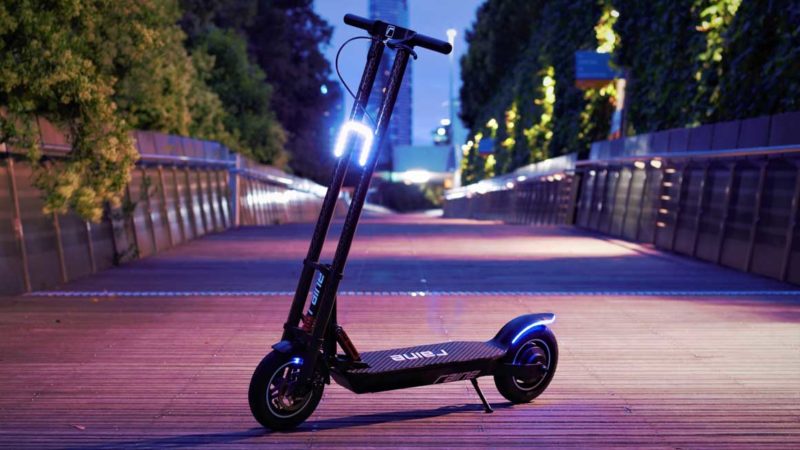 raine one e-scooter