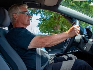 Felix Egolf tries out the VW ID.3. Source: Volkswagen