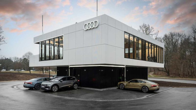 audi charging hub
