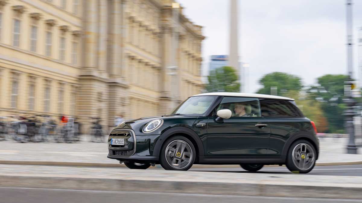 The Resolute special edition of the all-electric Mini Cooper. Source: BMW