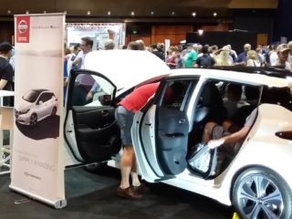 Brisbane EV Expo crowd. Image: B. Gaton