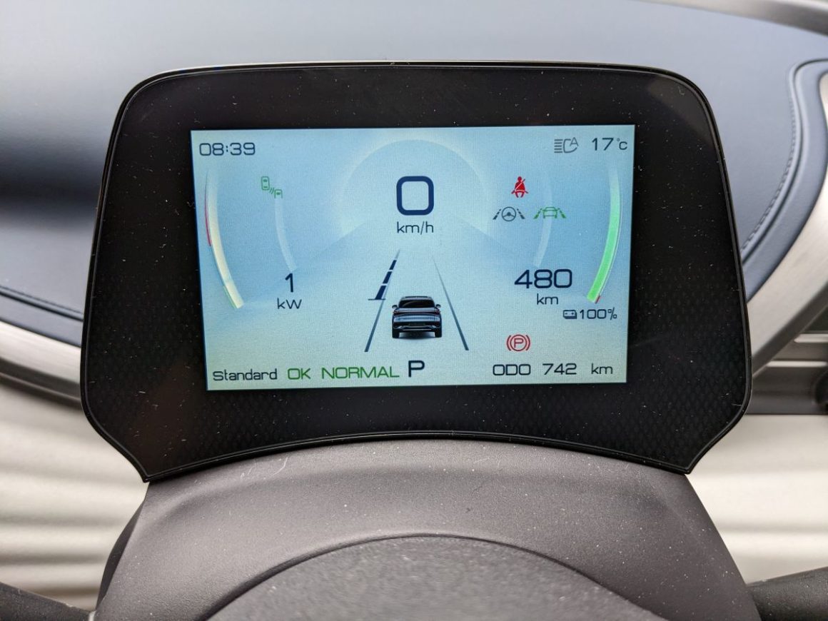 BYD Atto 3 Screen Start