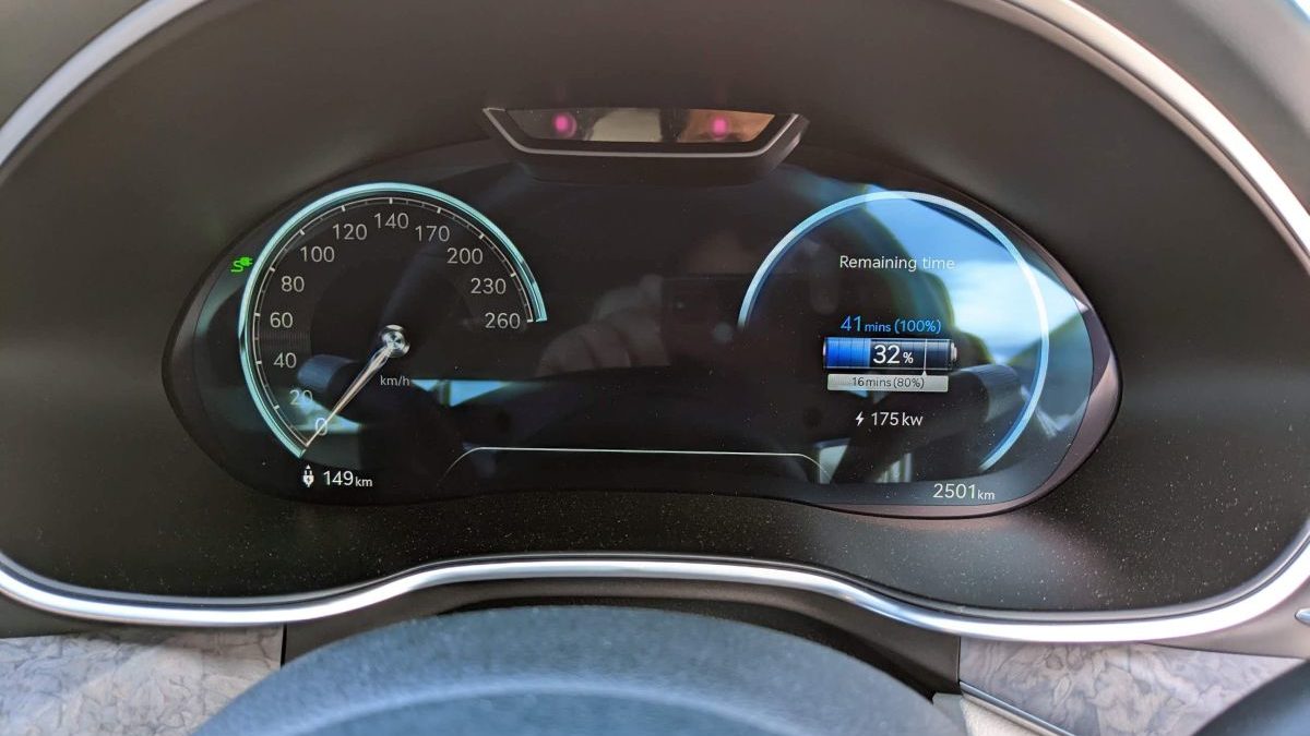 Genesis Electrified G80 Dashboard