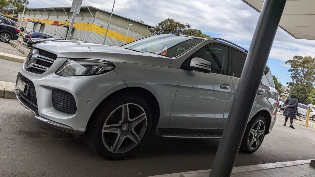 Mercedes Benz GL SUV Transfer