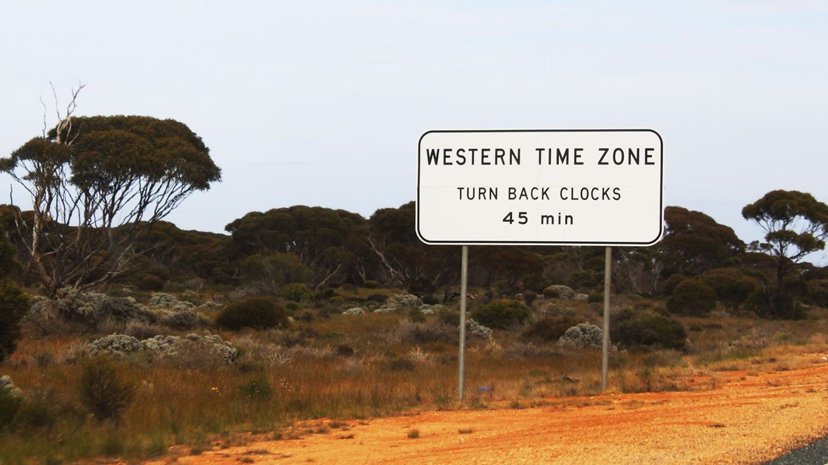 nullarbor road sign