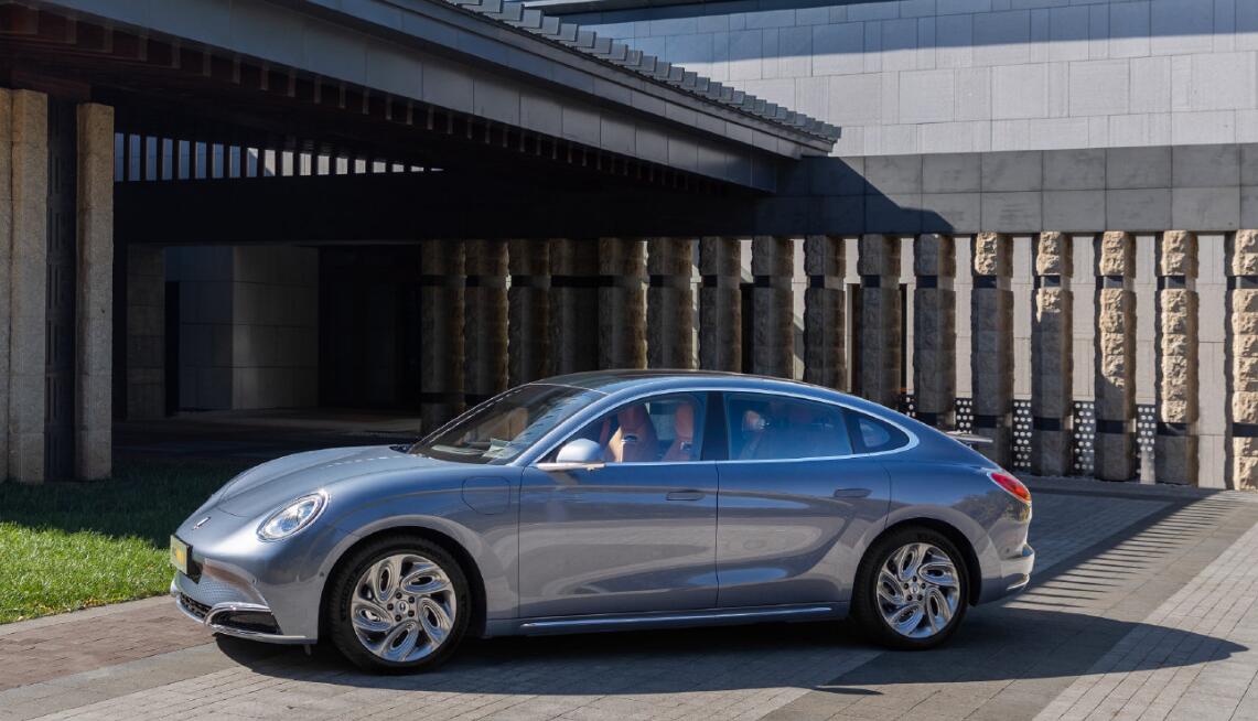 Ora Lightning Cat EV Side