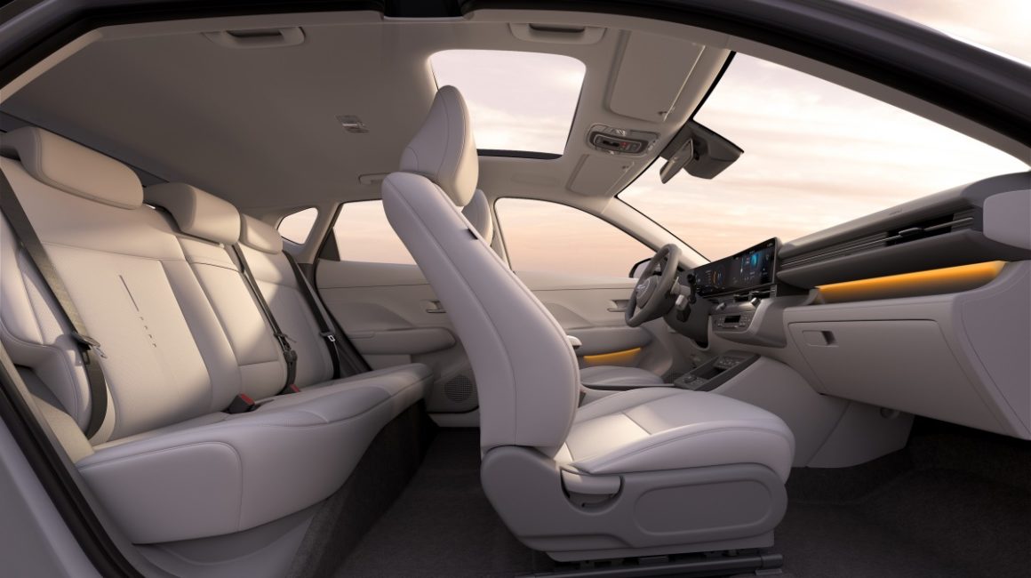 2024 Hyundai Kona Interior Side