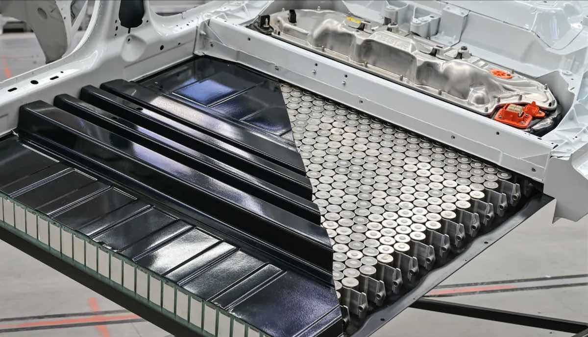 Tesla 4680 battery pack