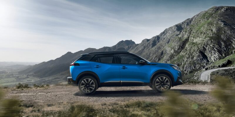 Peugeot e-2008 Charging Side