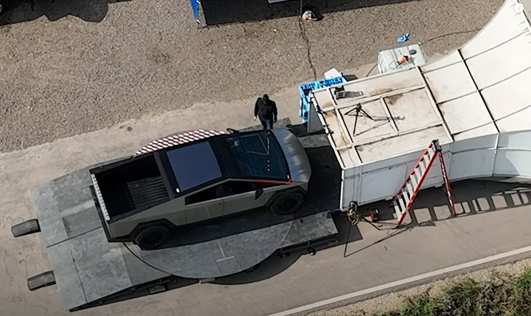 Tesla Cybertruck Wiper Testing April 2023 Brad Sloan