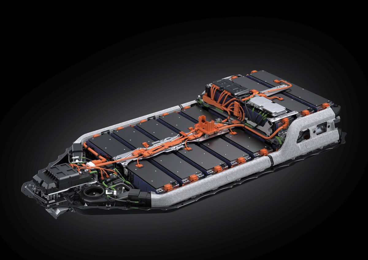 Baterie Lexus UX300e; Lexus přidává do UX 300 větší baterii a větší dojezd