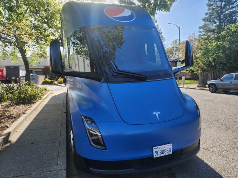 Tesla Semi Pepsi Front