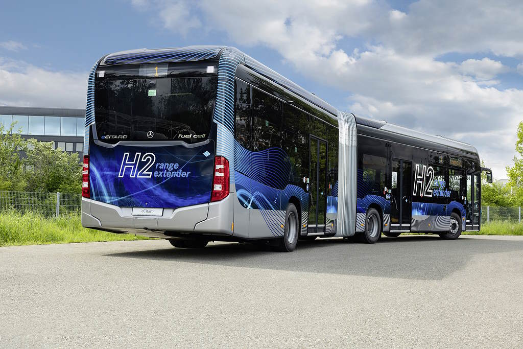 Daimler představí sériově vyráběný e-autobus