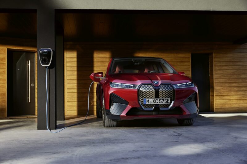 BMW iX Charging