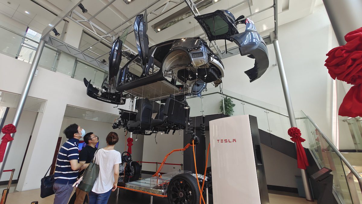 Tesla Model Y deconstruction at Shanghai University of Electric Power Lingang