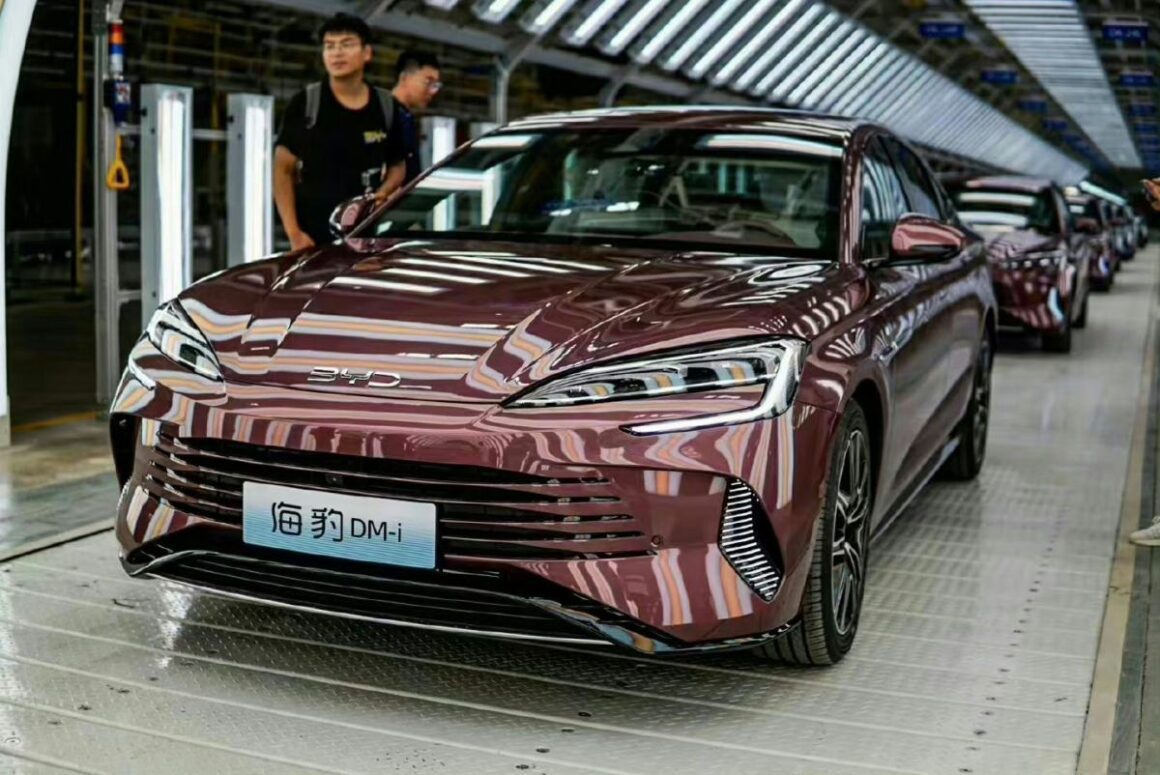Seal DM-i BYD Close-Up