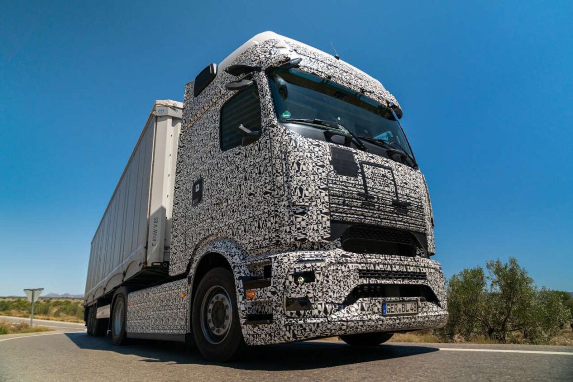 Mercedes-Benz completes summer testing of new electric truck at