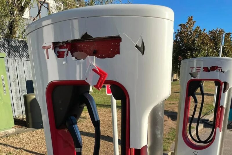 Tesla Superchargers vandalised by Ford Ranger driver