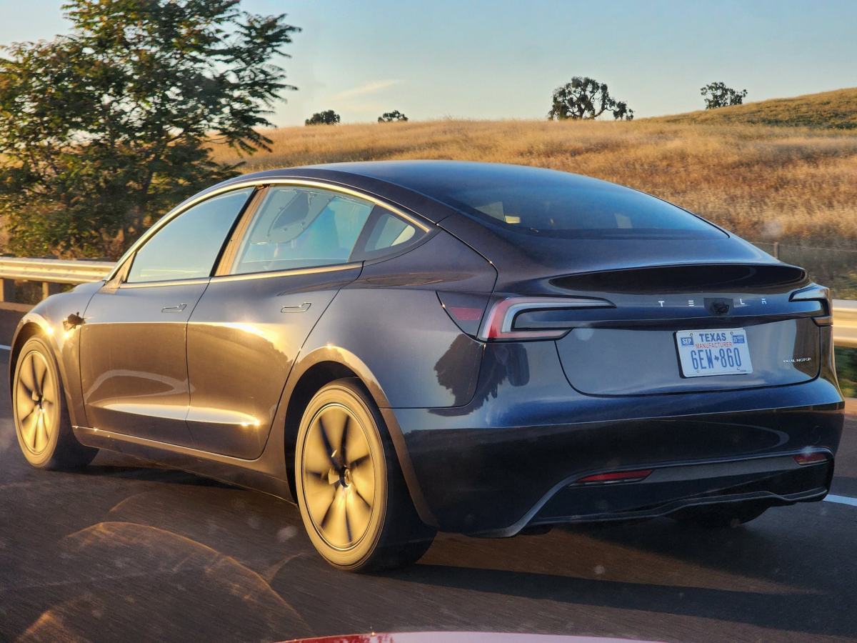 Tesla Model 3 spotted testing with no mirrors and new camera locations