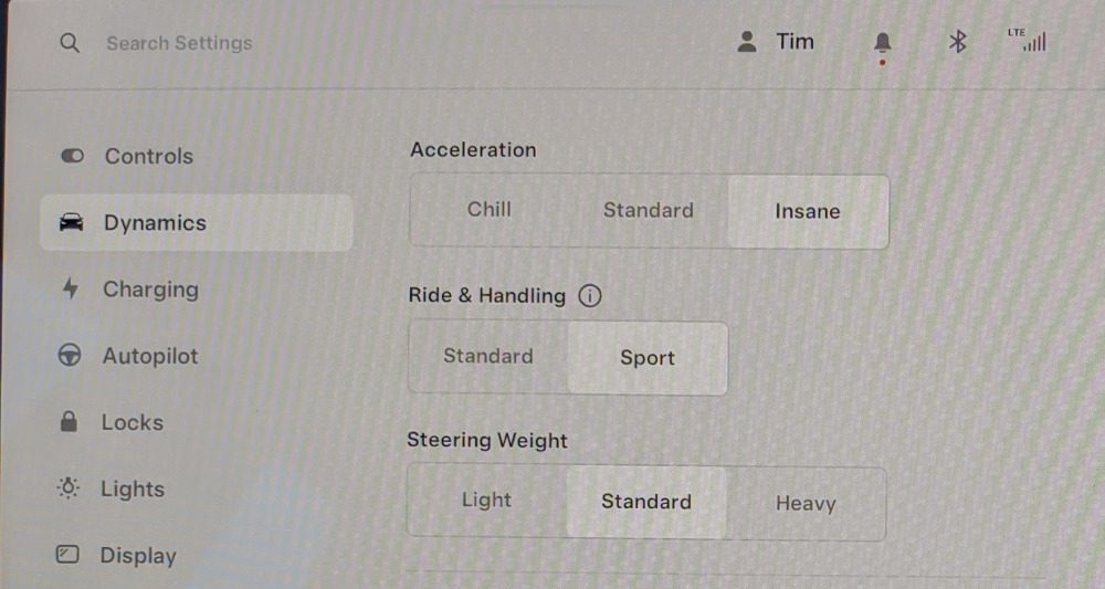 Acceleration mode settings of the new Tesla Model 3 Performance. Image: Tim Eden