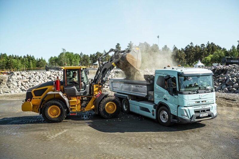 Vovlo CE Electric Loader