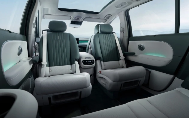 Swivel seats in the second row of the Hyundai IONIQ 9. Source: Hyundai
