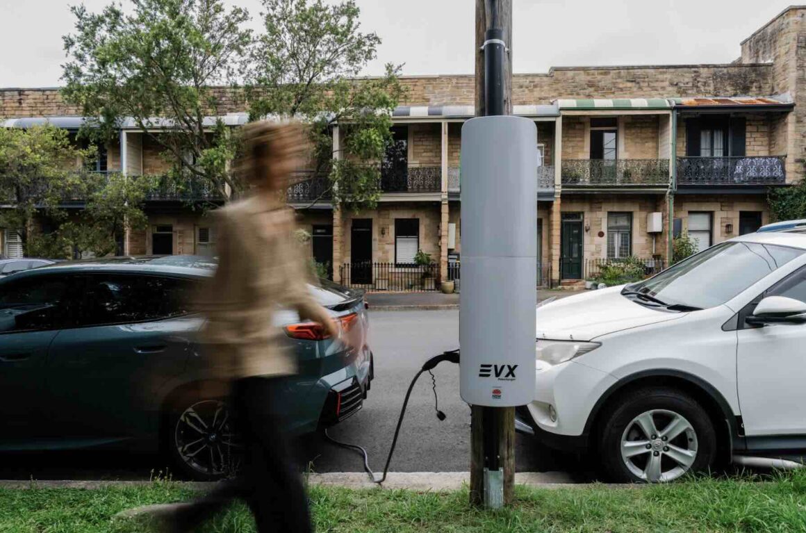 Eva kerbside charging