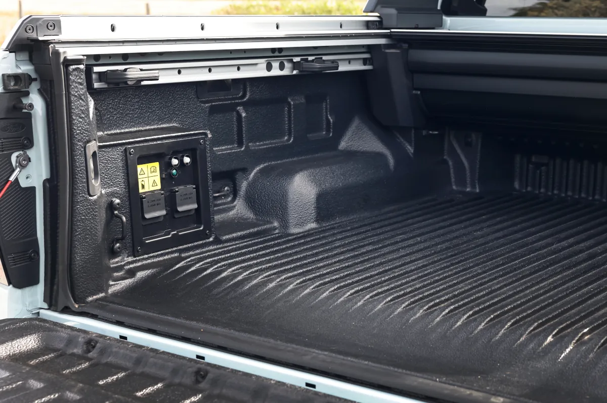 Twin 15A outlets in the tray of the Ford Ranger PHEV. Source: Ford