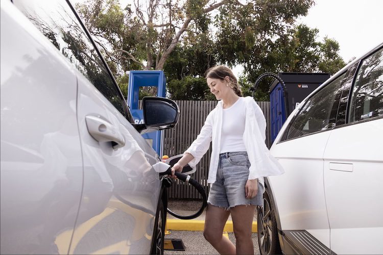 BYD charging