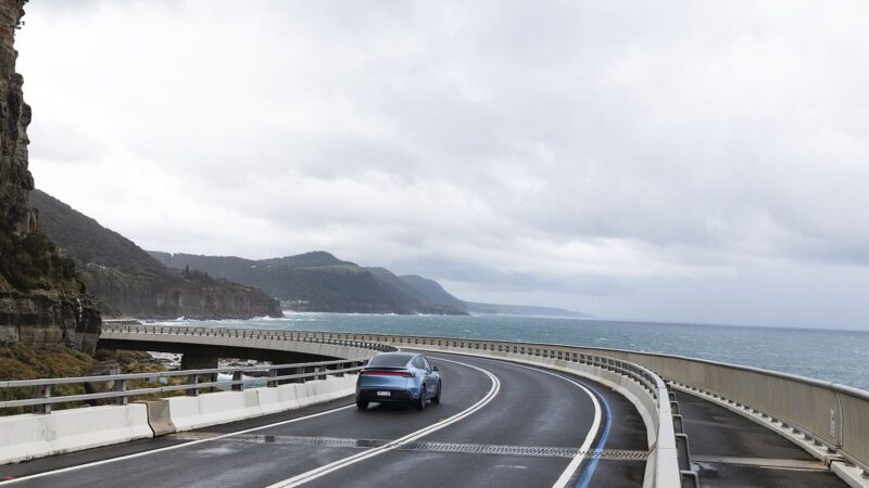 model y tesla ocean blue