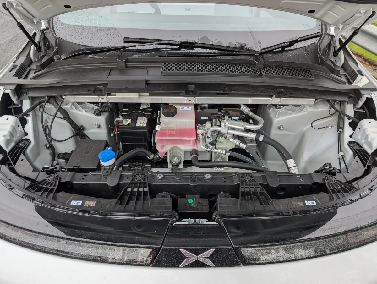 XPeng could have fitted a frunk in the G6 if they wanted to. Source: Tim Eden