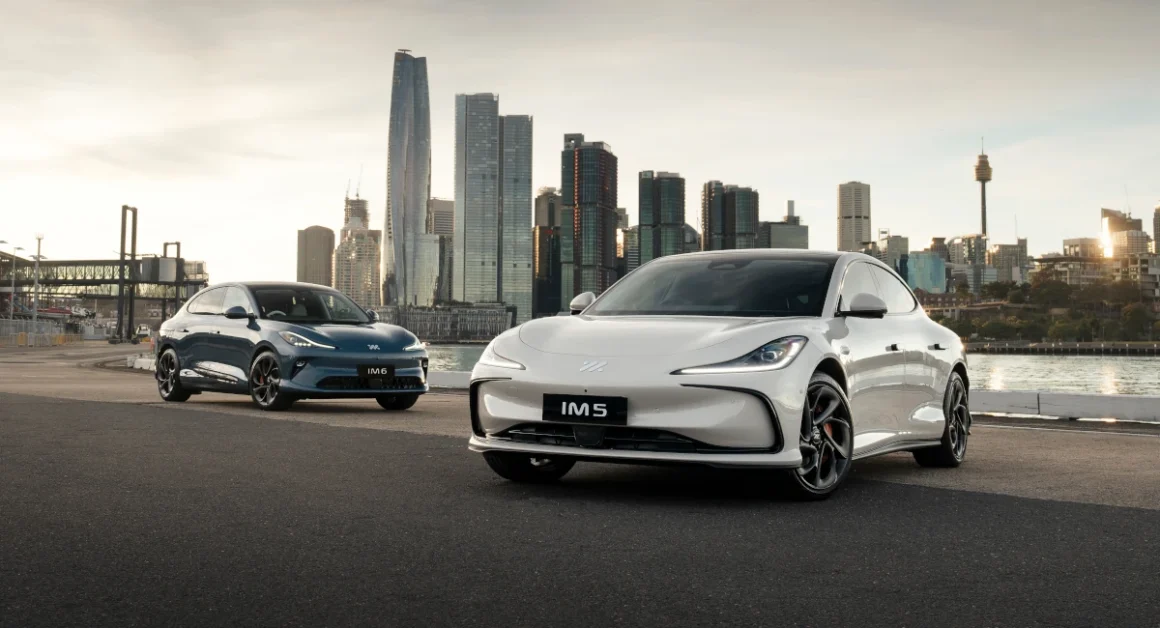 IM5 sedan and IM6 SUV. Source: MG Motor